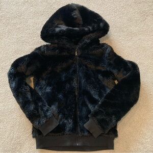 PINK Victorias Secret Bear Coat 🖤